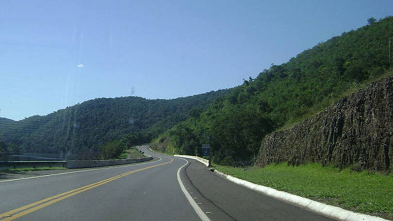 ANTT aprova reajuste de 7,89% de pedágio em trecho da BR-116