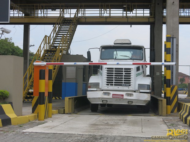 Terminal portuário utiliza o WhatsApp para agilizar acesso de caminhões