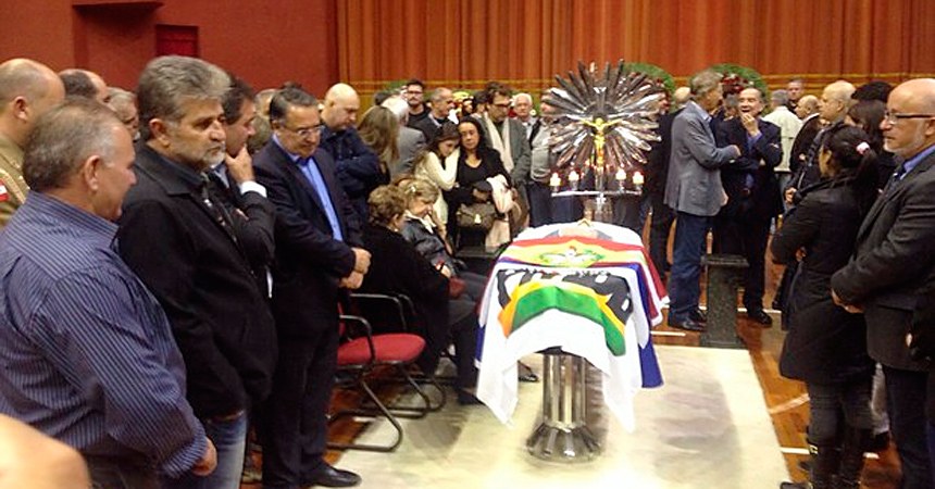 Senado de Luto por três dias pela morte do senador Luiz Henrique 