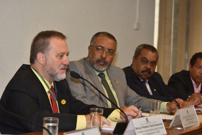 OS TRABALHADORES NÃO PAGARÃO A CONTA DO AJU$TE FI$CAL DA DILMA