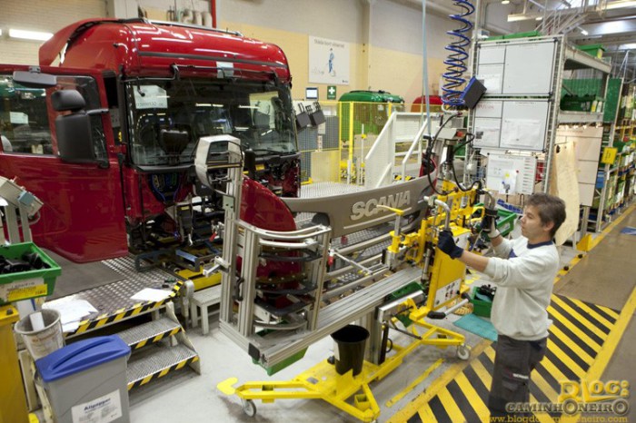 IPI volta a ser integral para carros, mas caminhões permanecem isentos   